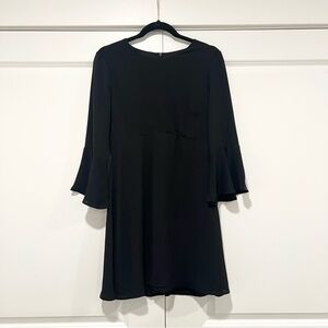Lulus Women's Black High Neck Shift Dress with Bell Sleeves. Size‎ Medium.